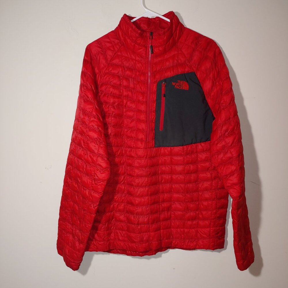 The North Face Thermoball 1/4 Zip  Pullover Jacket Size L Red